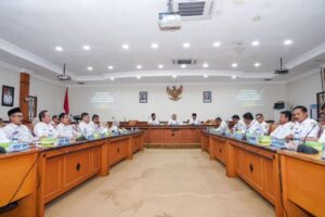 Bupati dan Wakil Bupati Sampang Gelar Rakor Perdana Pasca-Rotasi Kepala OPD