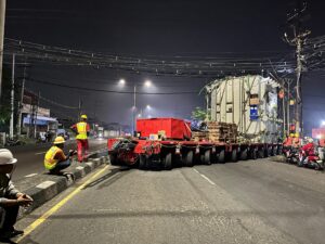 Trafo Raksasa IBT 500/150 kV Tiba di Tanjung Perak, PLN Percepat Pembangunan GISTET 500 kV Waru