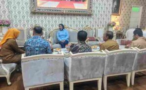 Wabup Sidoarjo Instruksikan Disperindag Pantau Langsung Stok dan Harga Minyak Goreng