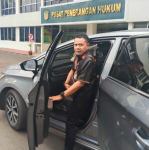 Kinerja Dipertanyakan, Laporan Dana Reses Mandek di Kejari Tanjung Perak, AMI Lapor ke Kejagung