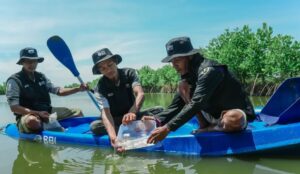 Peringati Hari Bumi, BRI Peduli Tanam Mangrove di Bekasi Lindungi Pesisir dari Abrasi