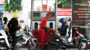 Harga BBM Nonsubsidi Naik Mulai Hari Ini, Pertamax Turbo Tembus Rp19.400
