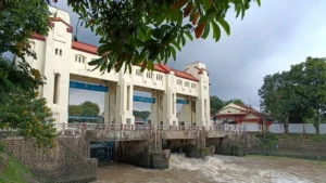 Sejarah Pintu Air Jagir: Pengendali Banjir hingga Saksi Pertempuran 1945