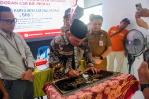 Bambang Haryo Sebut Balai RW Bisa Perkuat Persatuan dan Keguyuban Warga