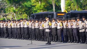 Kawal May Day 2026, Kapolrestabes Surabaya Pimpin Apel Pengamanan di Kantor Gubernur Jatim