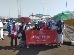 Jamaah Haji Plus Jawa Timur Tiba di Tanah Suci, Siap Jalankan Prosesi Ibadah Haji 1447 H