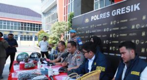 Tim Macan Giri Polres Gresik Bekuk 8 Oknum Suporter Diduga Pelaku Pengeroyokan