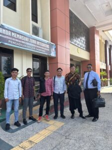 Dampingi Sidang Pledoi H. Umar Faruq, Tim Advokat: Perkara Ini Murni Kesesatan Fakta