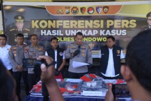Tindakan Tegas Terukur, Polres Bondowoso Amankan Tersangka Perampokan Berclurit