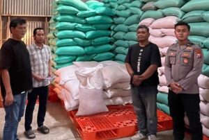 Langkah Nyata Ketahanan Pangan, Polres Tanjung Perak Pasok 1 Ton Jagung Pipil ke Bulog Sidoarjo