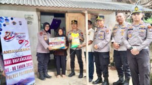 Sentuh Masyarakat Kurang Mampu, Polres Pasuruan Hadirkan Layanan Kesehatan Gratis di Lumbang