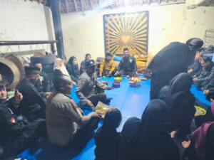 Polsek Pasrujambe Kawal Doa Bersama Malam 1 Suro Warga PSHT