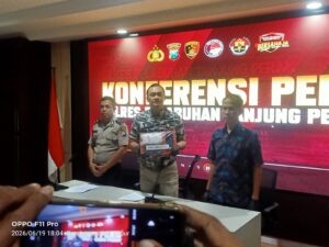 Satresnarkoba Polres Pelabuhan Tanjung Perak Bongkar Peredaran 300 Gram Sabu, Dua Tersangka Ditangkap, Satu Bandar Masuk DPO
