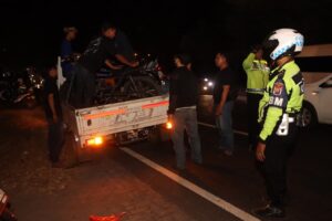 Polres Tuban Amankan 45 Kendaraan Penggembira PSHT, Puluhan Ditilang dan Dibina Usai Konvoi