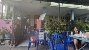 Nyawa Melayang Hanya Karena Sandal, Polisi Dalami Pengeroyokan di Surabaya