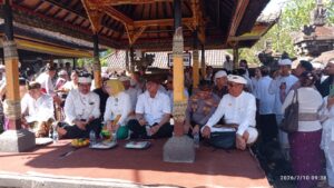 Kapolres Lumajang Hadiri Penutupan Piodalan Panca Wali Krama di Pura Mandara Giri Semeru Agung, Ribuan Umat Hindu Padati Senduro