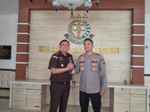 Perkuat Sinergitas Penegakan Hukum, Kapolres Lumajang Silaturahmi ke Kejaksaan Negeri di Hari Pertama Tugas