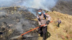 Polres Probolinggo Intensifkan Penanganan Karhutla di Lereng Gunung Bromo