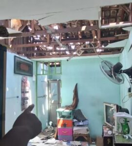 Tabung Gas Bocor Meledak di Surabaya, Plafon Rumah Ambrol