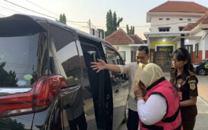 Tipikor PN Surabaya Vonis Tiga Terdakwa Korupsi Pengadaan Lampu Hias Probolinggo